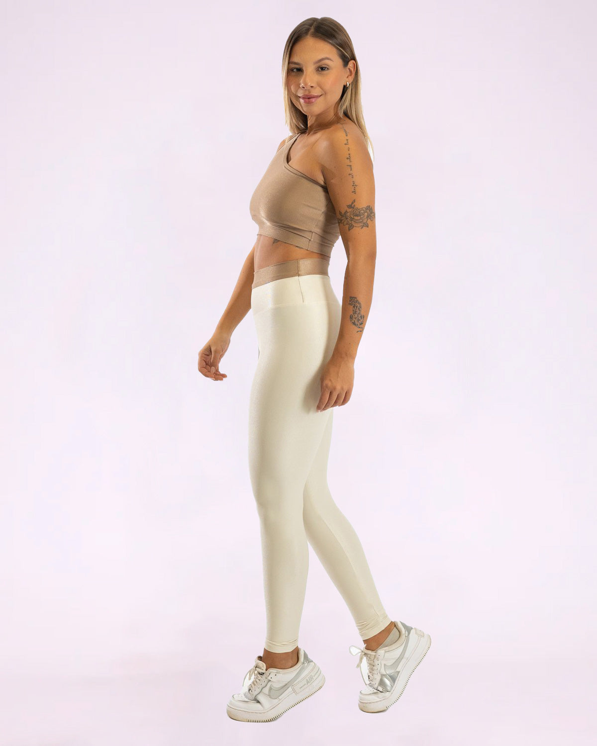 Conjunto Legging Curve Slim ao Plus + Top Ombro Só