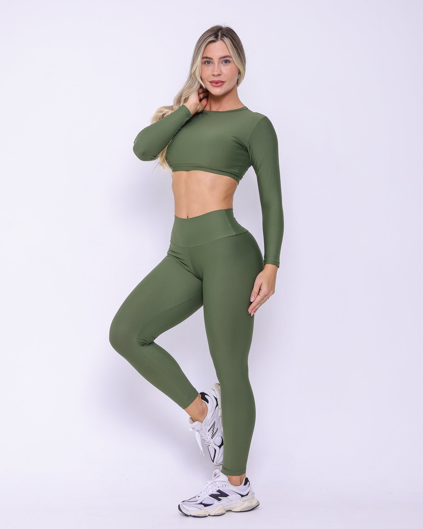 Conjunto Legging Básico Light + Top Manga Longa