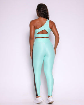 Conjunto Legging Básico Essence Tela Lateral + Top